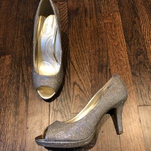 Bandolino Sparkly Peep Toe Pumps